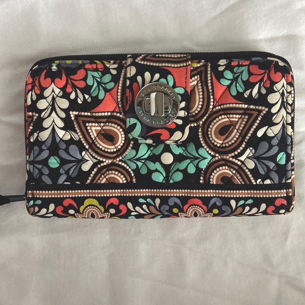 Vera Bradley Turnlock Wallet